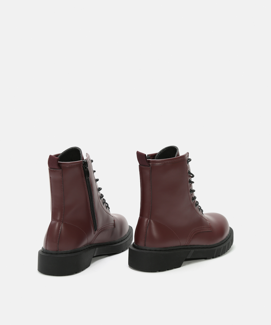 Botines planos militares image number null